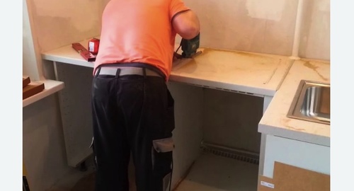 Сборка кухонного гарнитура. Рижская